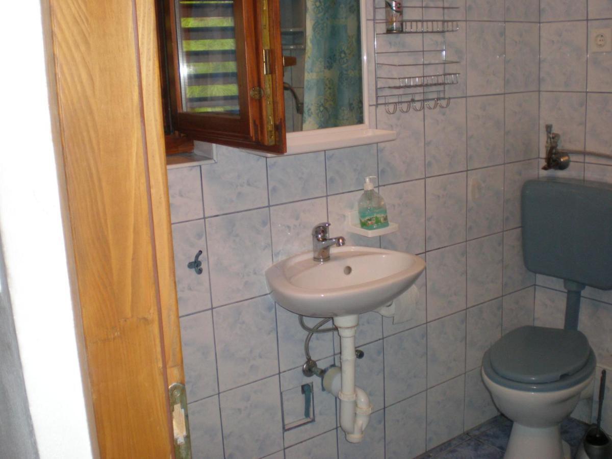 Apartments Pogacic Vir Luaran gambar