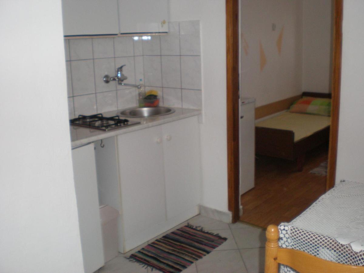 Apartments Pogacic Vir Luaran gambar