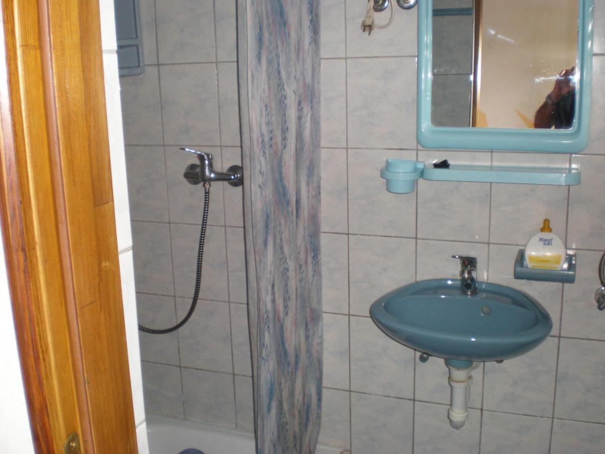 Apartments Pogacic Vir Luaran gambar